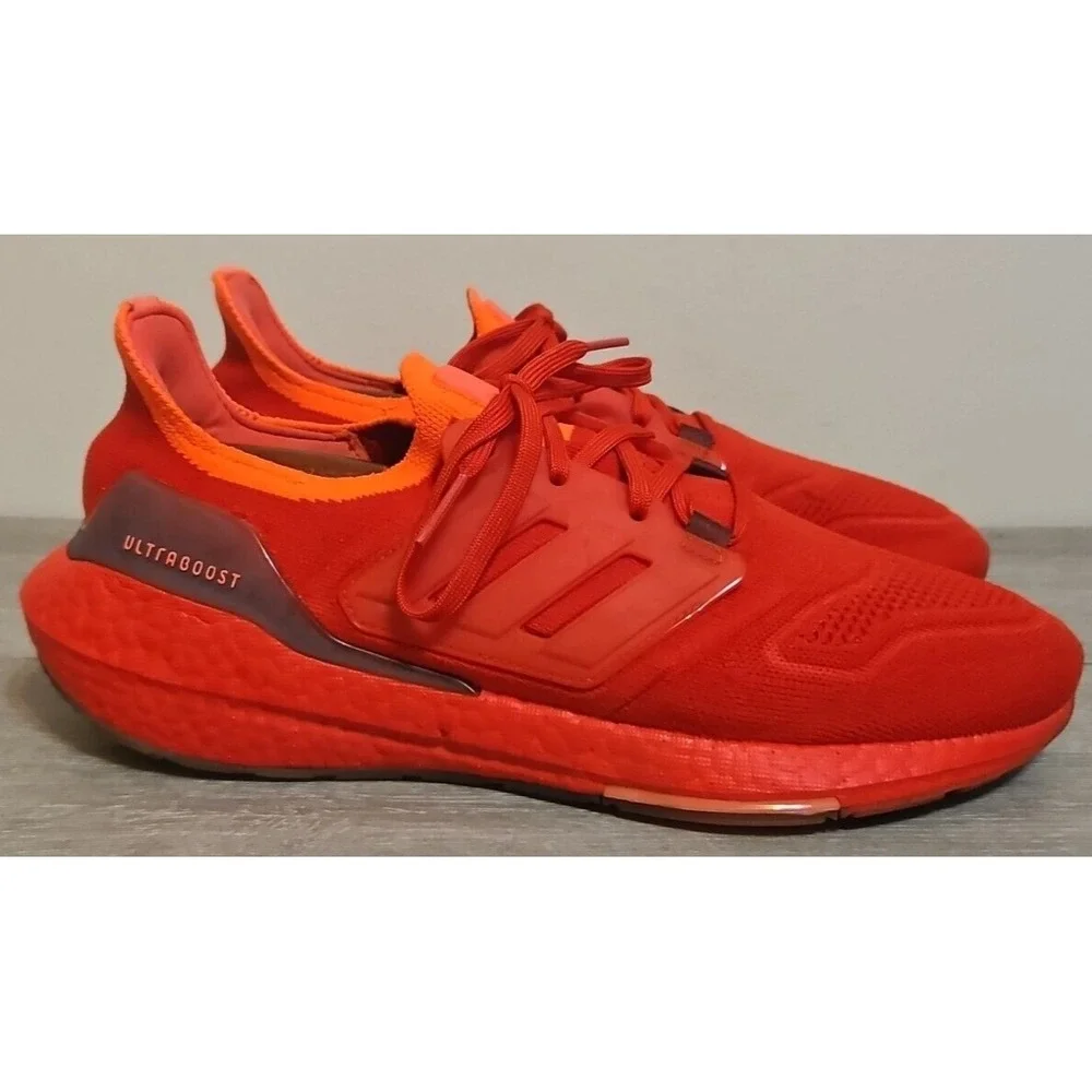 [GX5462] Mens Adidas ULTRABOOST 22‎ Triple Red Men's Size 9